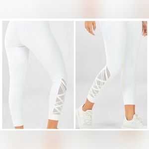 Fabletics dynamic high waisted lattice 7/8 size XL